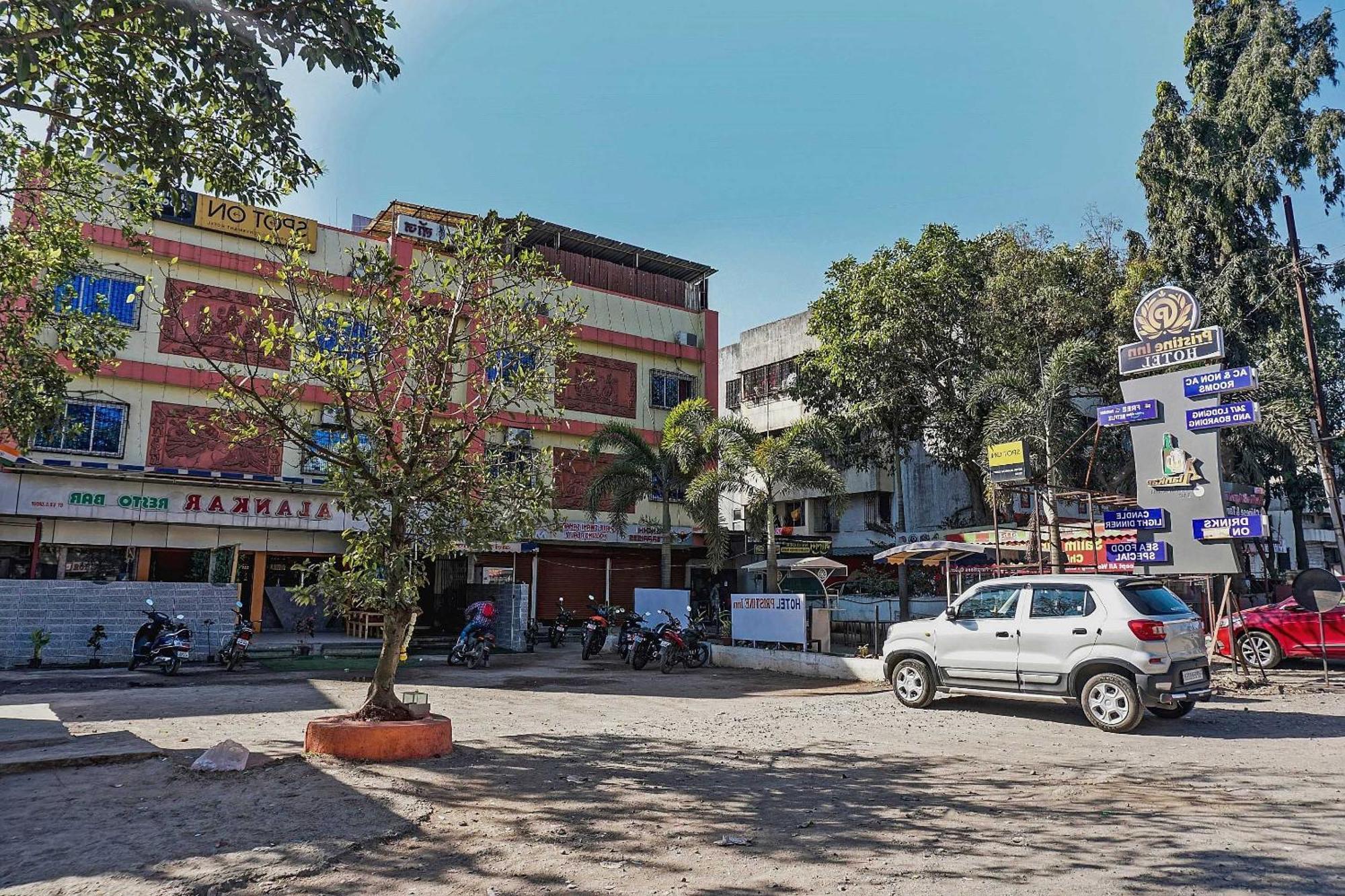 Collection O Shreya Hotel Talegaon Dabhade Ngoại thất bức ảnh