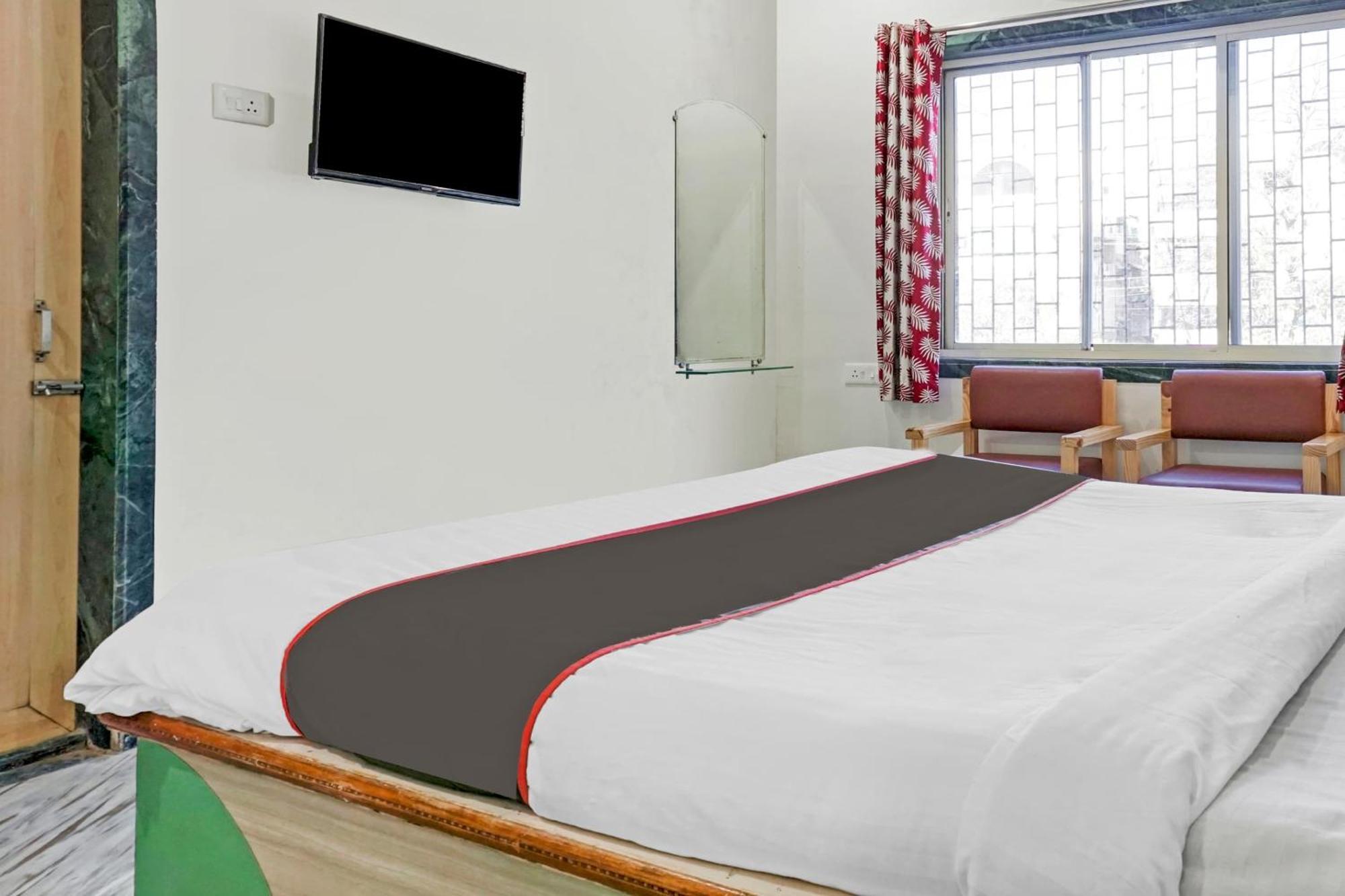 Collection O Shreya Hotel Talegaon Dabhade Ngoại thất bức ảnh