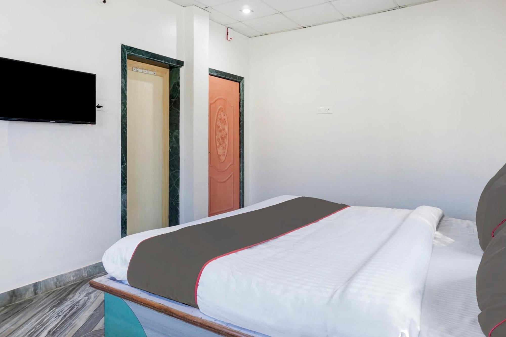 Collection O Shreya Hotel Talegaon Dabhade Ngoại thất bức ảnh