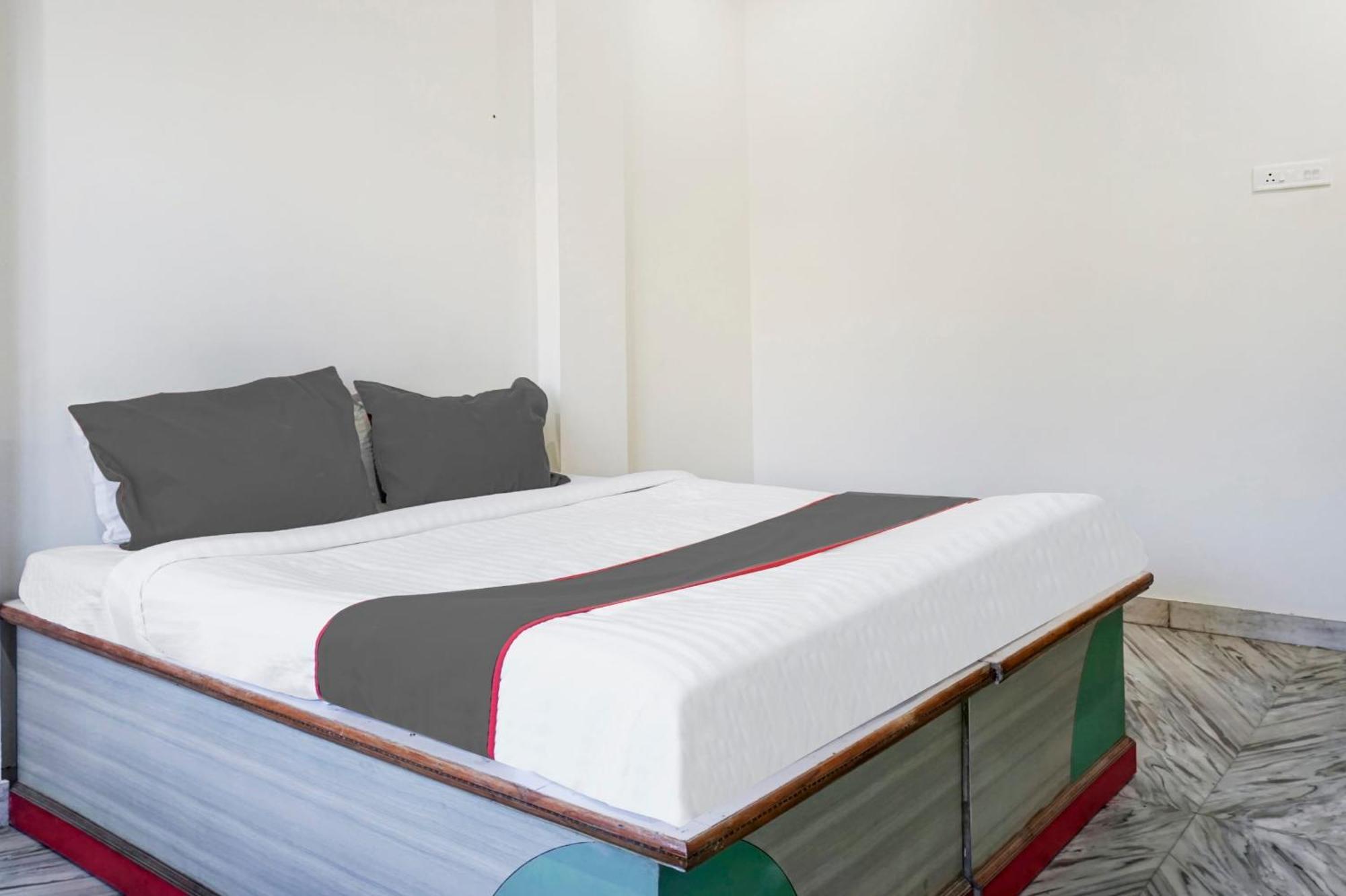 Collection O Shreya Hotel Talegaon Dabhade Ngoại thất bức ảnh
